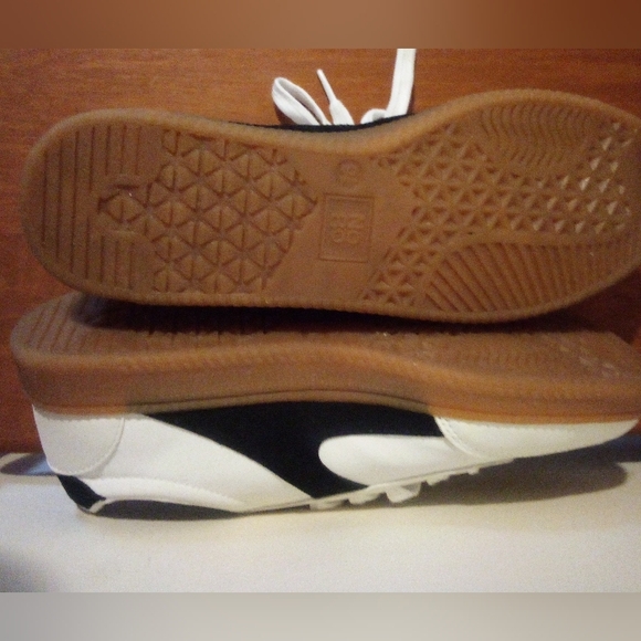 No Boundaries Women's Sneakers Size 9 1/2 - Picture 3 of 7